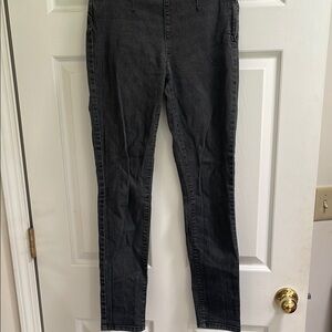 ♥️21 JEANS SIDE ZIP SIZE 28
